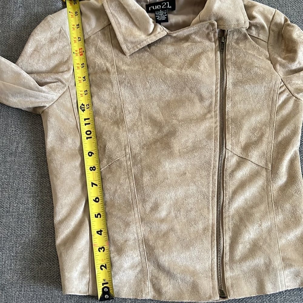 Rue 21 Jacket‼️ - Picture 9 of 10